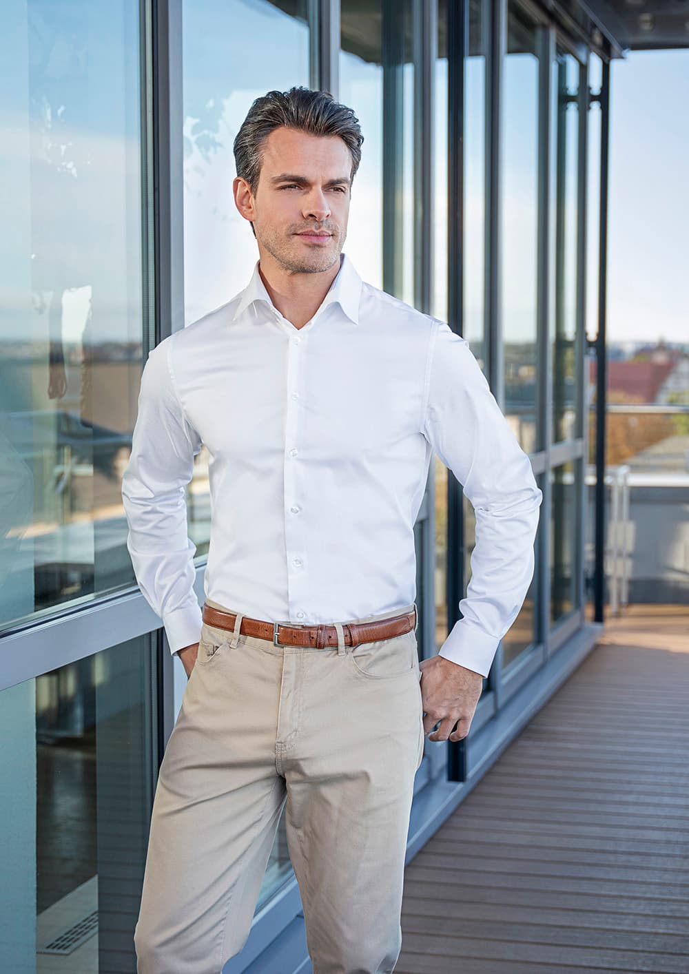 Koszula męska z długim rękawem Active-Stretch w kroju Slim-Fit BM 11/3/XL kolor biały