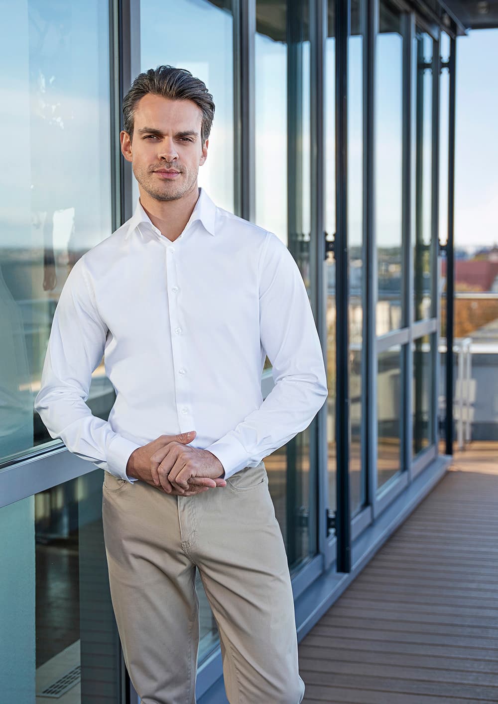 Koszula męska z długim rękawem Active-Stretch w kroju Modern-Fit BM 12/3/M kolor biały